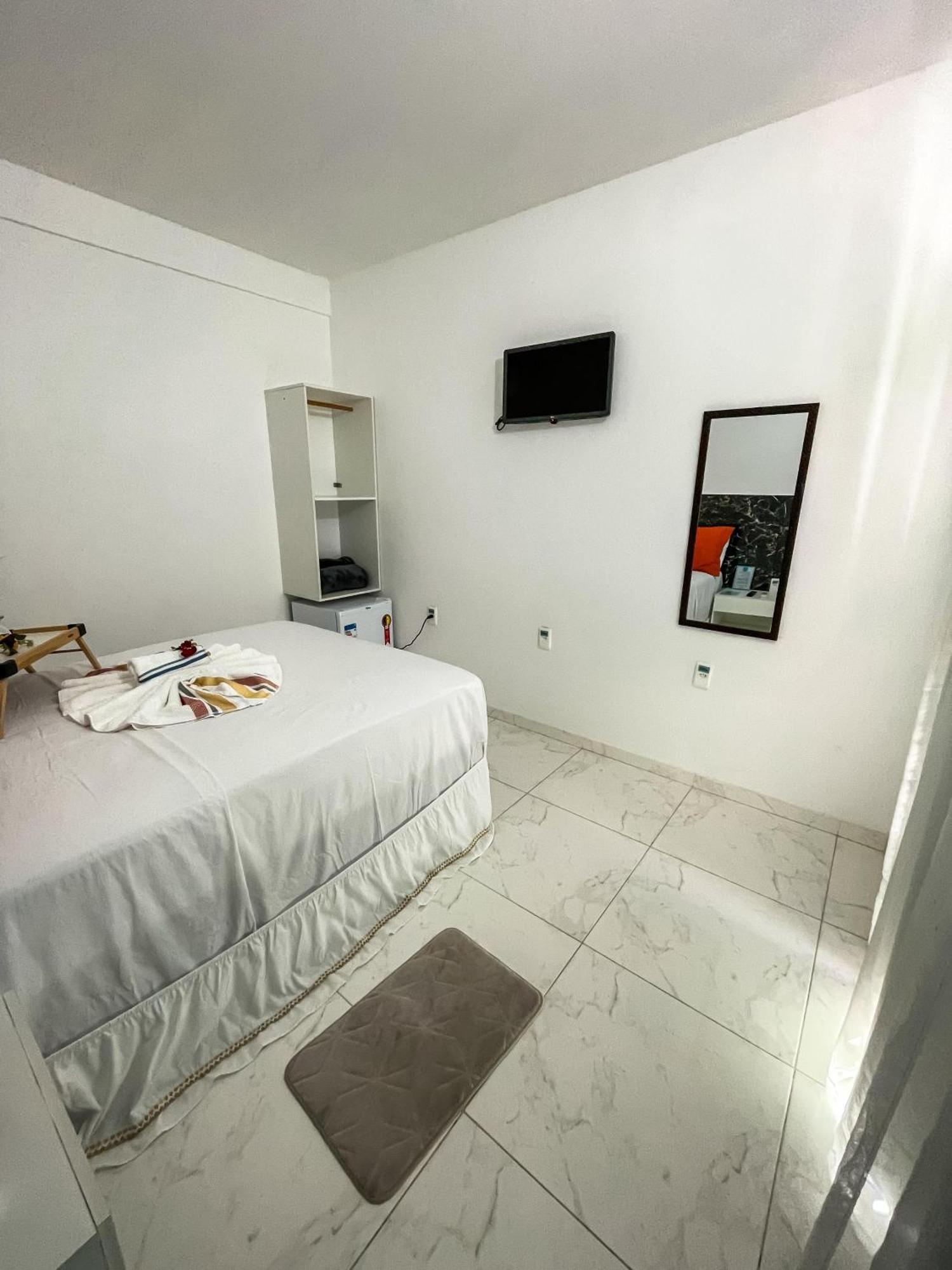 Estrela Premium Pousada Hotel Гамбоа Екстериор снимка